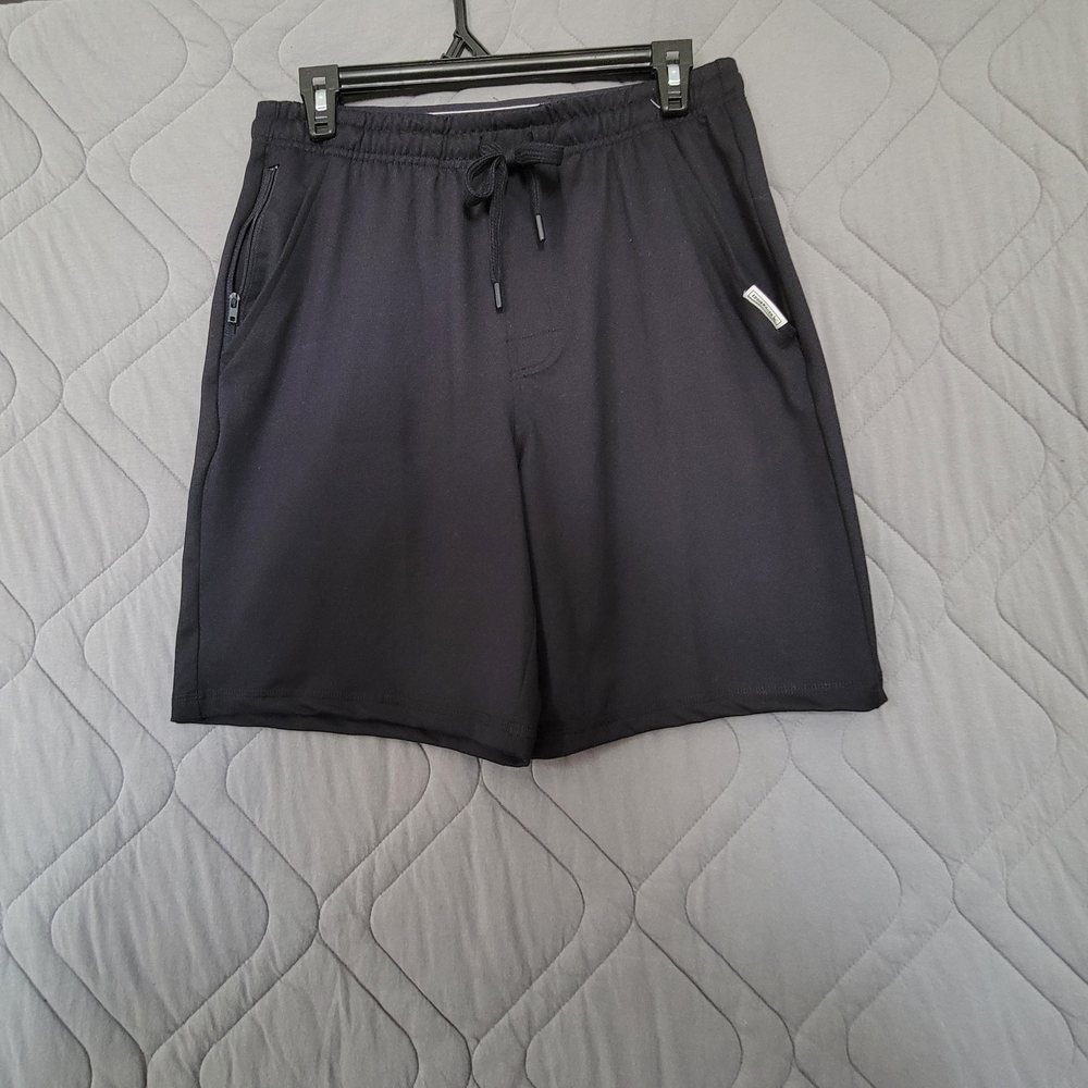 NWOT Eddie Bauer Men's Charcoal Athletic Shorts Size US S